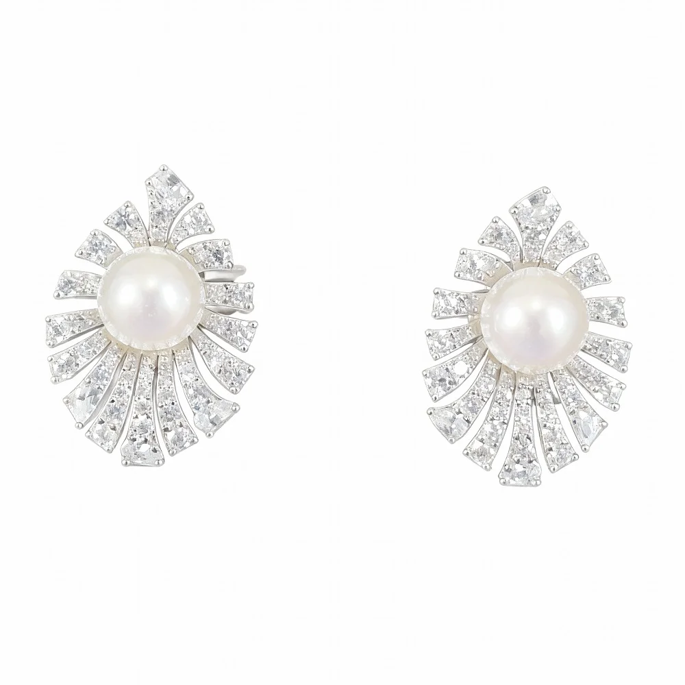 pearl diamond earrings diamond and pearl earrings pearl and diamond drop earrings