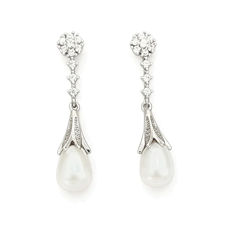 Freshwater Pearl Teardrop Earrings in 925 Sterling Silver